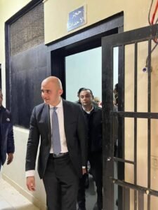 تماشيا مع توجهات القيادة السياسية والتزام وزارة الصحة والسكان بالحفاظ علي الصحة العامة وصحة المواطنين