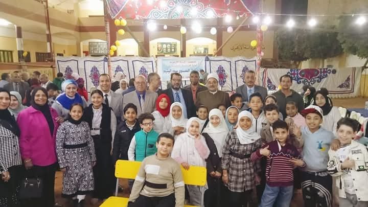 حفل إفطار جماعي للطلاب الأيتام بإدارة كرداسة الأزهرية