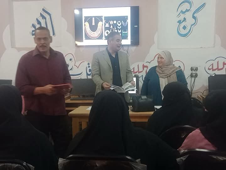 بدء تدريبات معلمي التربية الفنية على المنهج الجديد