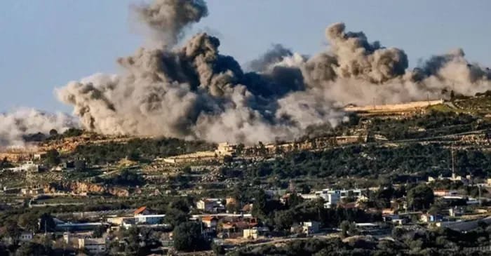 جيش الاحتلال يقصف بلدات في جنوب لبنان