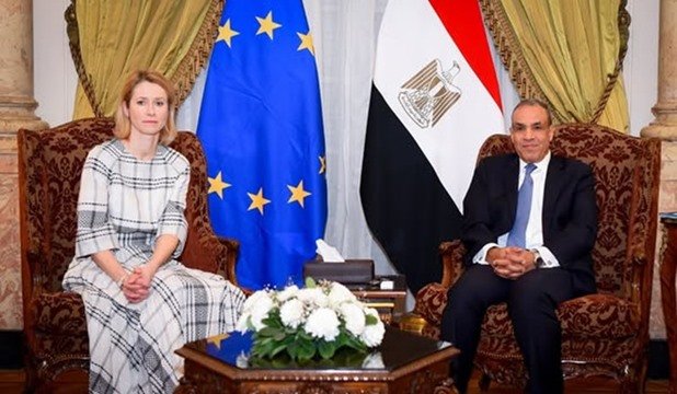 متحدث الرسمى : وزير الخارجية يرحب بالطفرة
