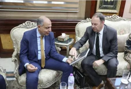 محافظ المنيا يستقبل السفير البلجيكى وحرمه لدعم سبل التعاون بين الجانبين