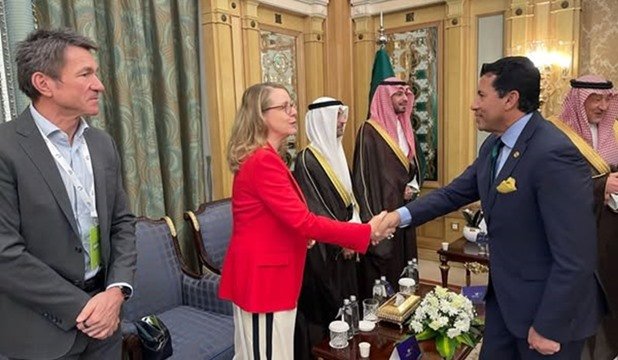 وزير الرياضة يشهد افتتاح منتدى الاستثمار الرياضي بالرياض