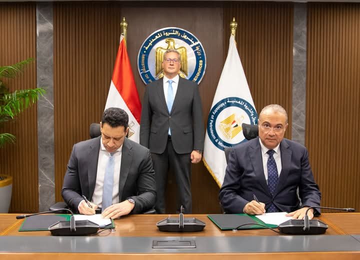 وزير البترول يشهد توقيع اتفاقية جديدة بين “إيجاس” و”هاربور إنرجي” لتعزيز إنتاج الغاز في حقل دسوق
