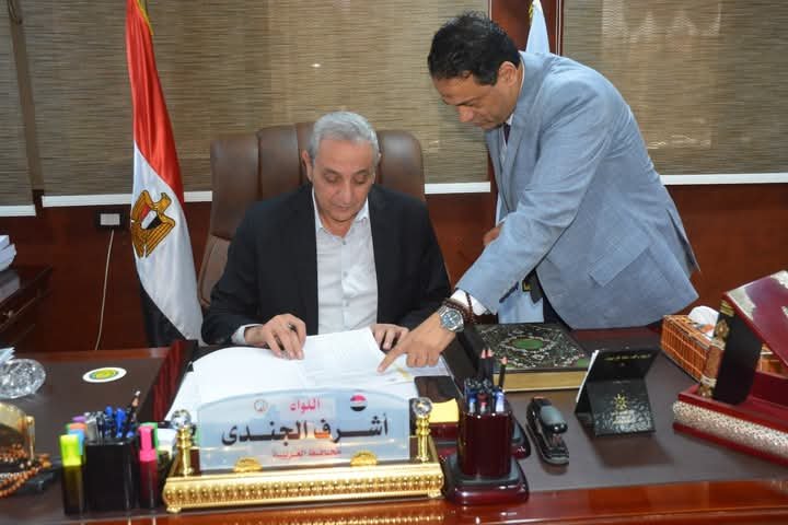 للمرة الثانية.. محافظ الغربية يستجيب لمطالب الأهالى ويُخفض الحد الأدنى للقبول بالثانوى العام إلى 223 درجة