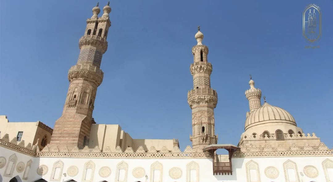 الأزهر يفتح باب التعاقد لـ 9 آلاف معلم جديد