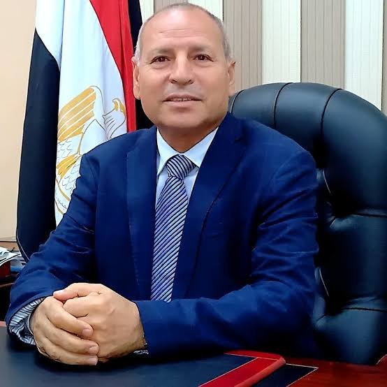 المحافظ في الميدان