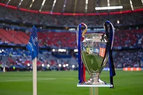 صدامات نارية في ملحق ثمن نهائي دوري أبطال أوروبا