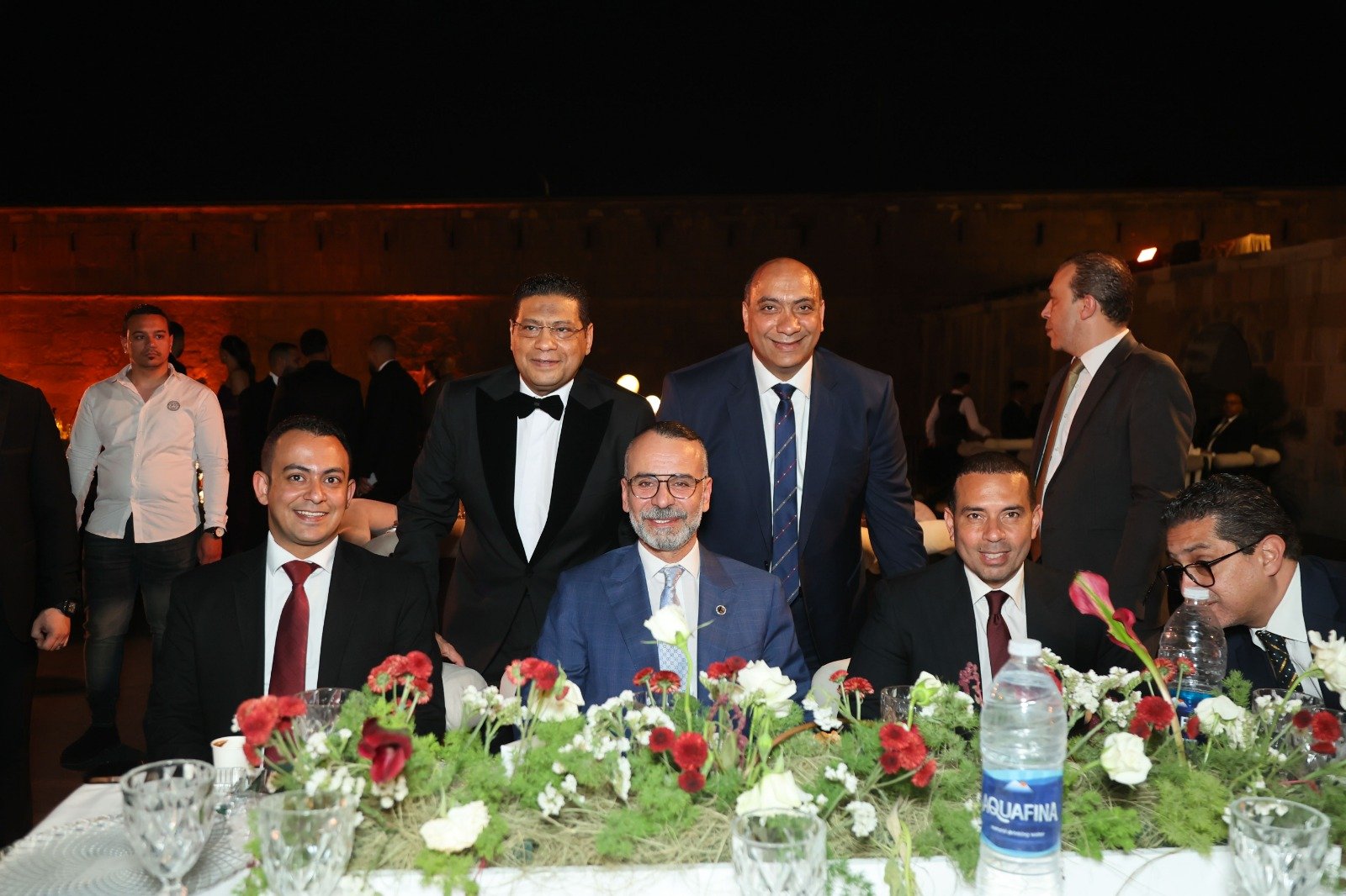 رموز المجتمع يشاركون المهندس داكر عبداللاه احتفاله بزفاف كريمته